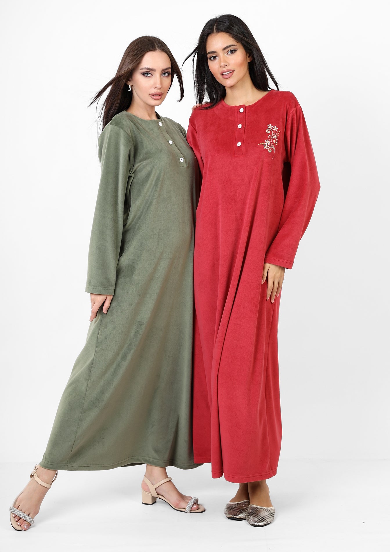 Blooming Velvet Nightgown