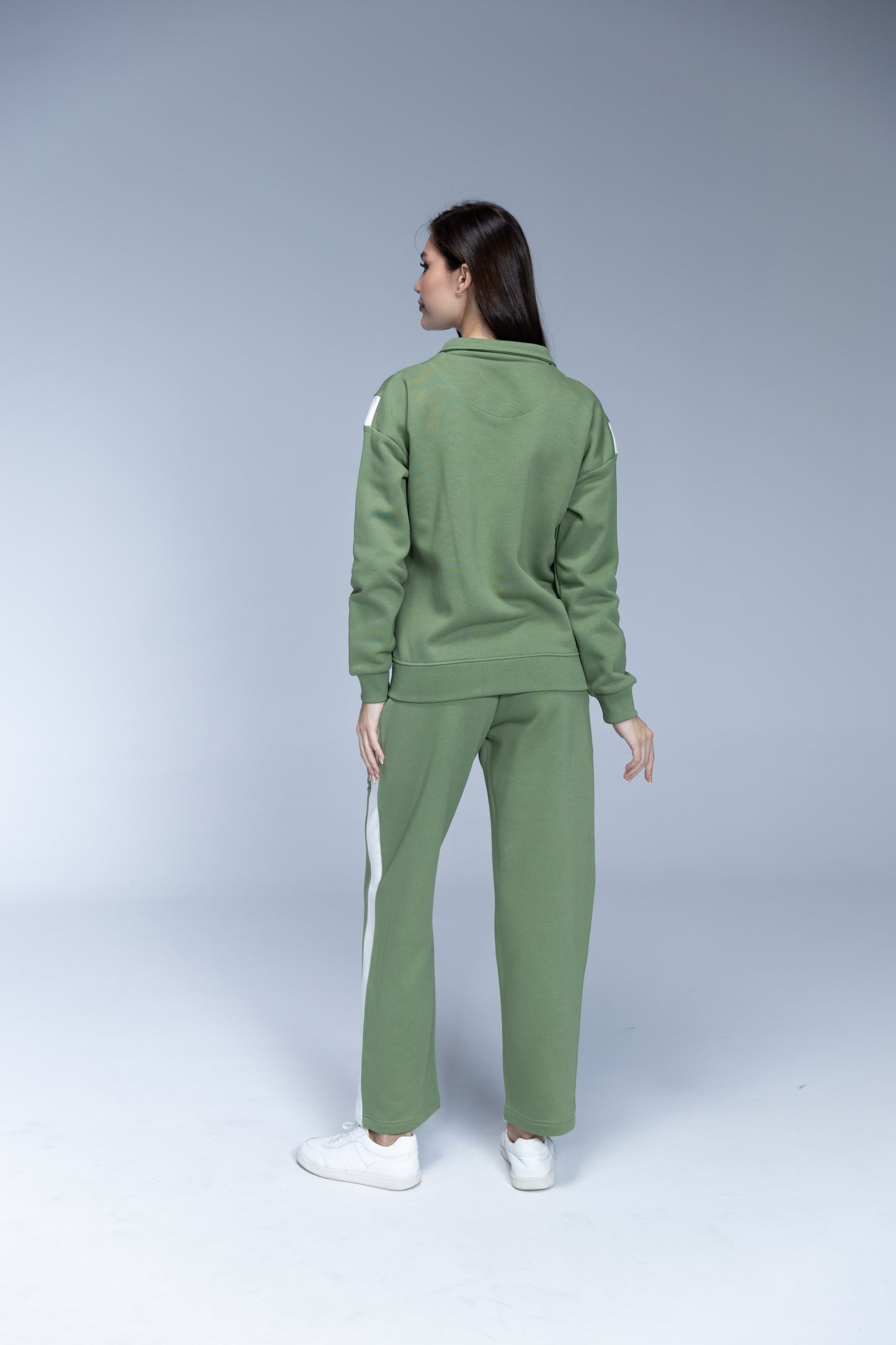 Nova Track Suit
